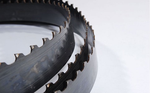 鹤岗硬质合金带锯条不走直线解决方案！