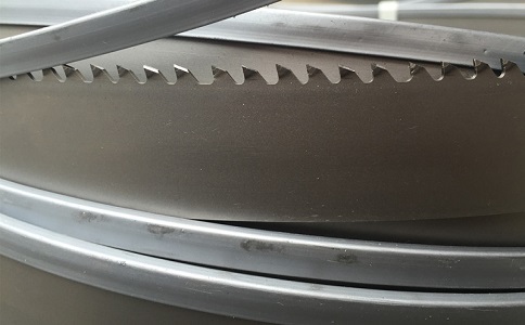 鹤岗为什么说双金属带锯条在生产制造时一定要设计出合理的厚度？